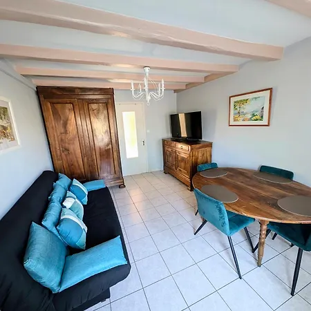 Maison De Village Classe Petite Cite De Caractere Foussais Extérieur photo