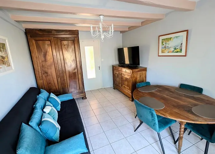 Maison De Village Classe Petite Cite De Caractere